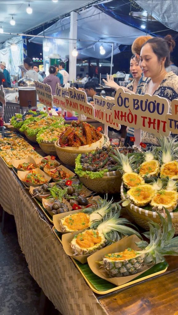Các gian hàng tiểu thương tham gia Tuần lễ ẩm thực Cần Thơ 2026 - Cần Thơ Hôm Nay